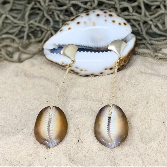 PEMBA Rope Cowrie Earrings - Picture 1 of 2